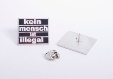 Metalpin "No one is illegal"